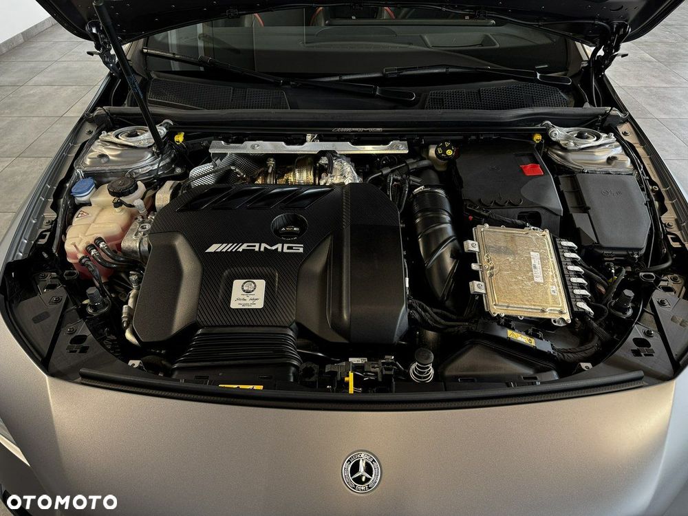 Mercedes-Benz CLA - 39