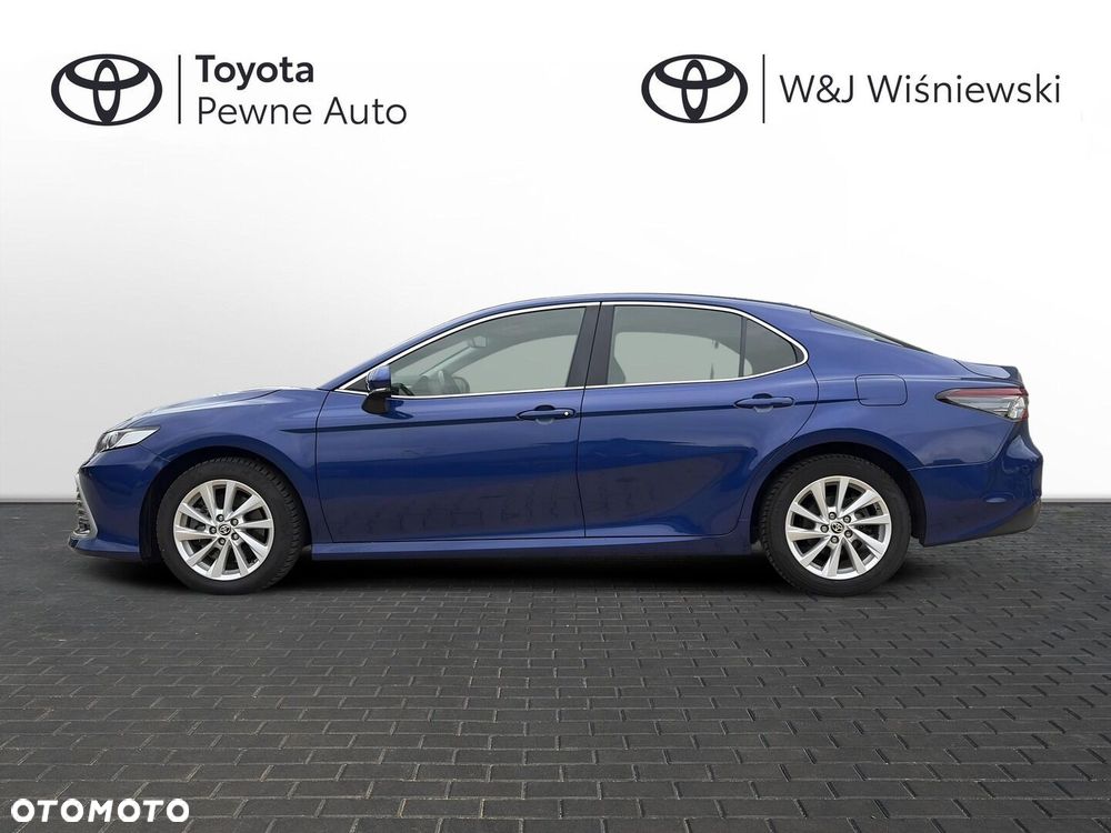 Toyota Camry 2.5 Hybrid Comfort CVT - 23