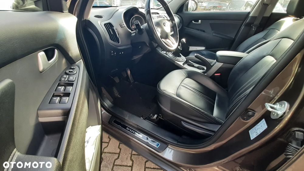 Kia Sportage 1.6 GDI L 2WD - 10