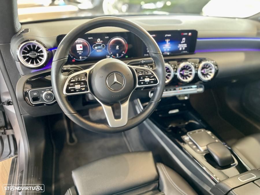 Mercedes-Benz CLA 180 7G-DCT Edition Progressive Line - 13