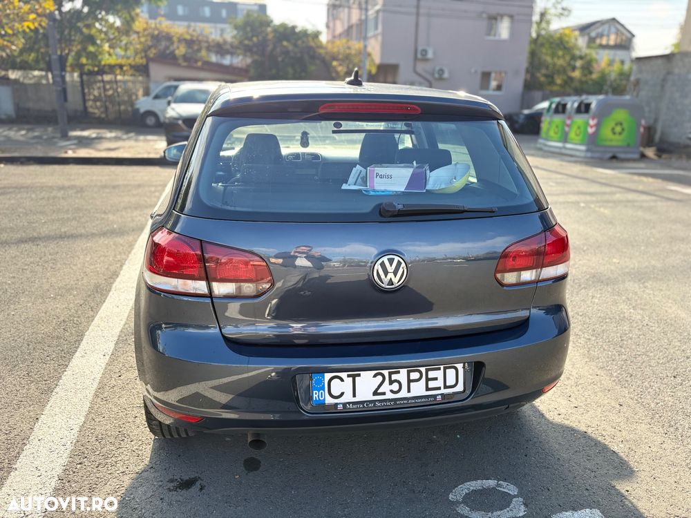 Volkswagen Golf - 4