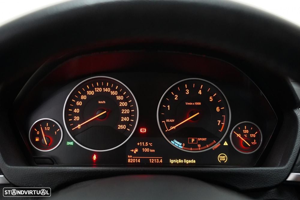 BMW 330 e iPerformance - 10