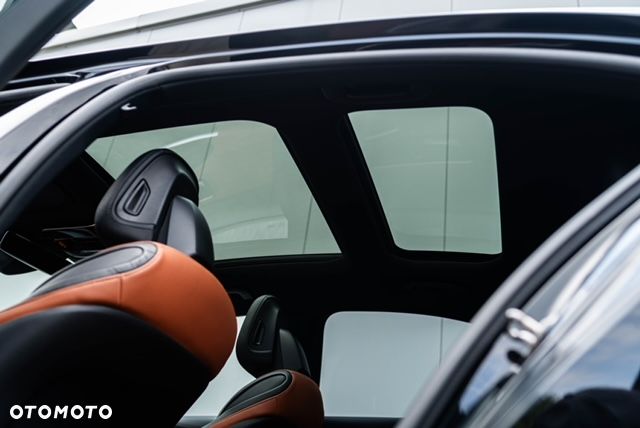 Mercedes-Benz Klasa C 300 d mHEV 4-Matic AMG - 27
