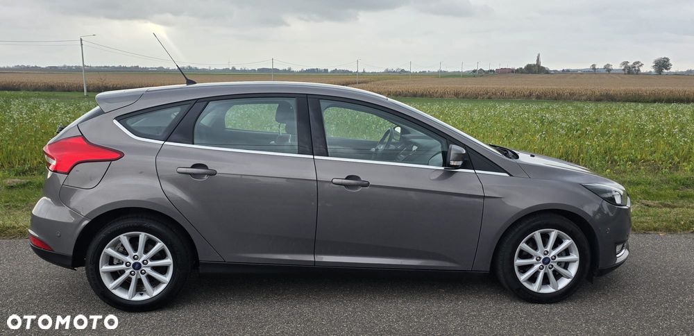 Ford Focus - 3