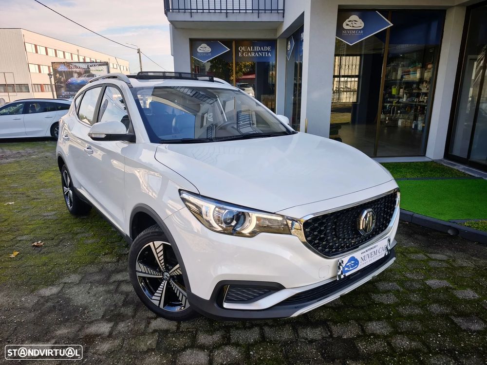 MG ZS EV Luxury - 1