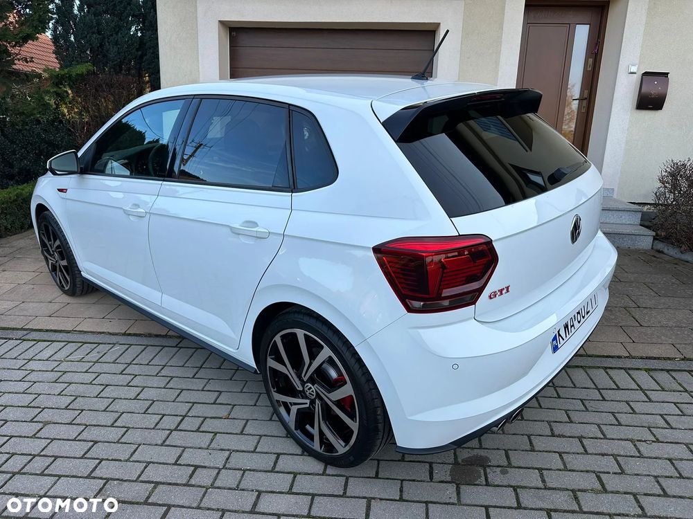 Volkswagen Polo 2.0 TSI DSG GTI - 8