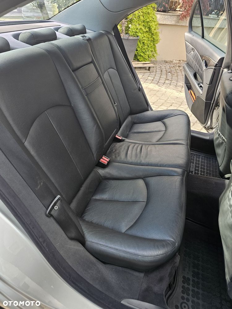 Mercedes-Benz Klasa E 320 CDI Avantgarde DPF - 10