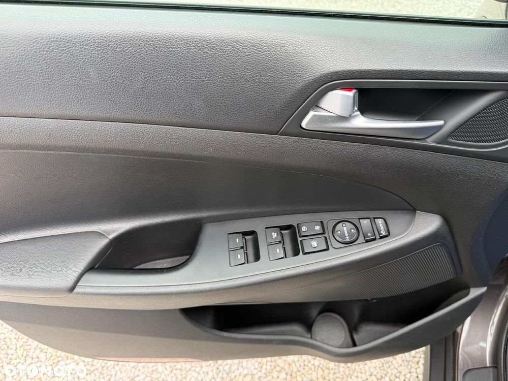 Hyundai Tucson 1.7 CRDI BlueDrive Premium 2WD DCT - 19