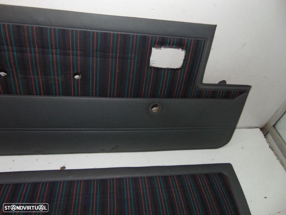 Peugeot 205 3 portas quartelas - 3