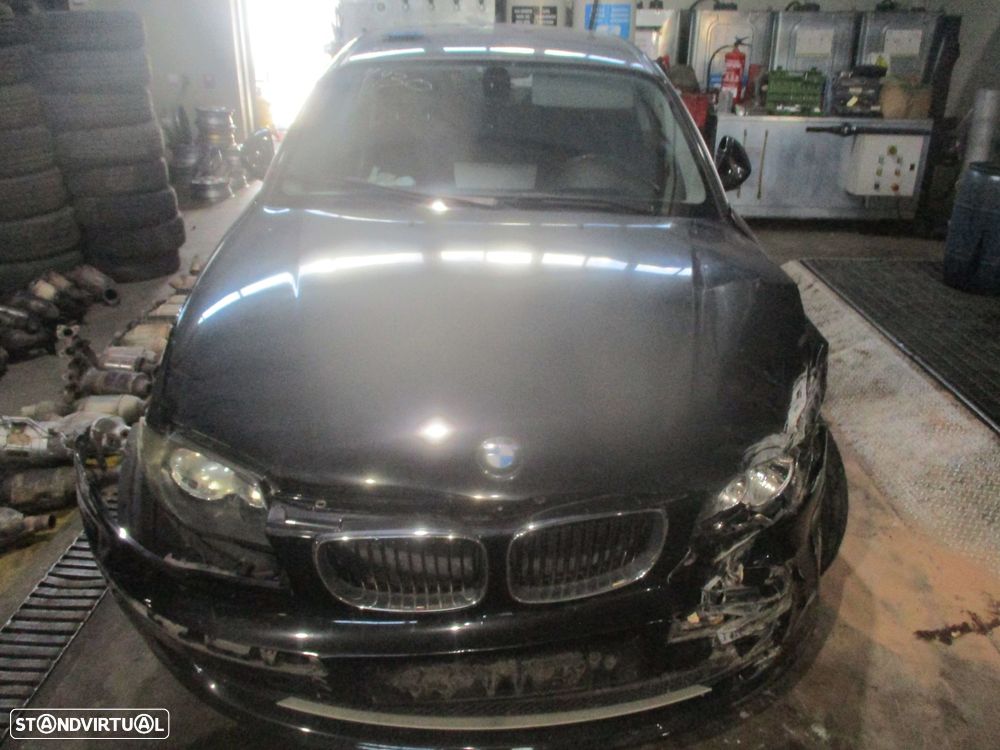 Carro MOT: N47D20A CXVEL: GS6 17BG - GS6 17DG BMW E81 2009 118D 136CV 3P PRETO DIESEL - 1