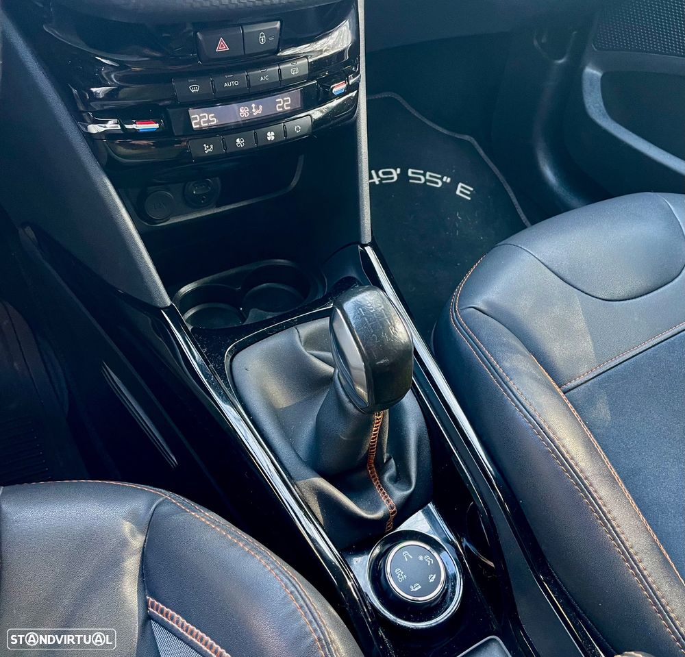 Peugeot 2008 1.2 PureTech Crossway - 7