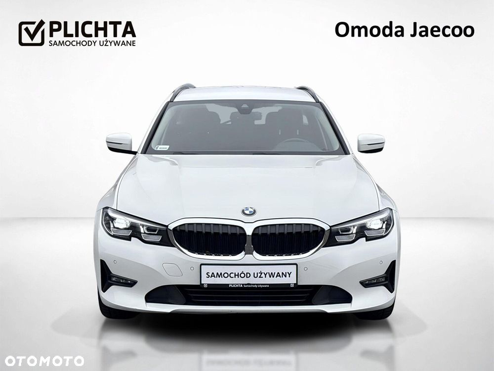 BMW Seria 3 318i Advantage - 8