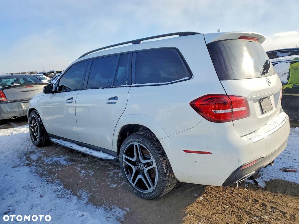 Mercedes-Benz GLS 500 4-Matic - 3