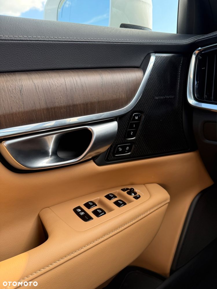 Volvo V90 Cross Country B5 D AWD Ultimate - 9