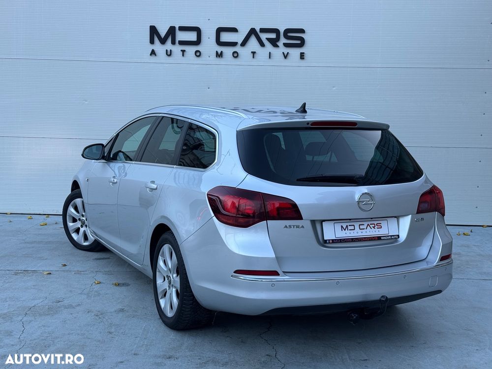 Opel Astra 1.7 CDTI DPF ecoFLEX Sports TourerStart/Stop Design Edition - 3