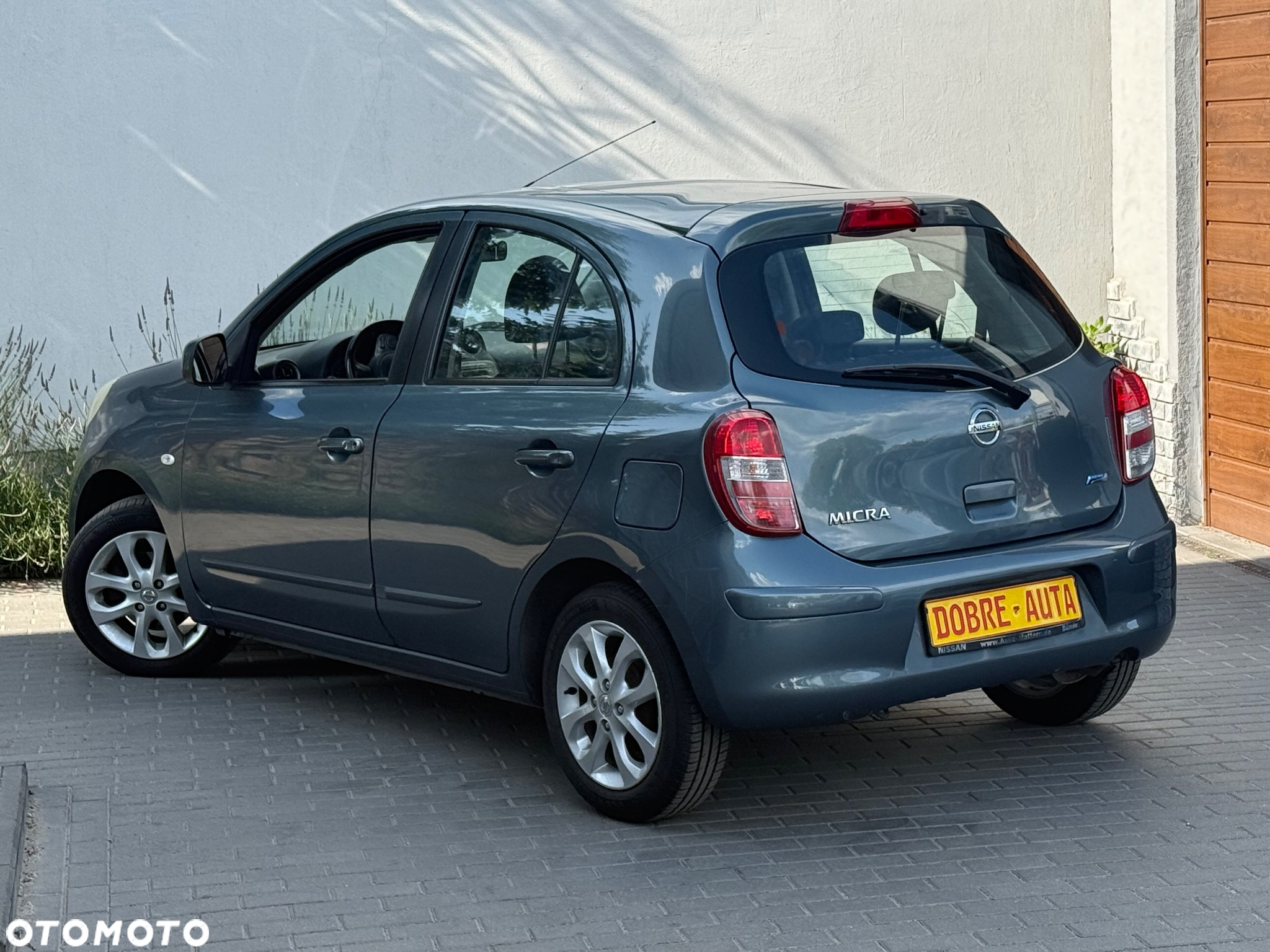 Nissan Micra 1.2 Visia - 4
