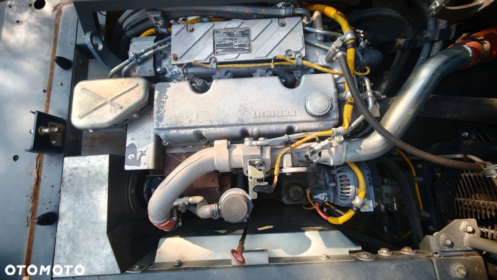 Liebherr - 12