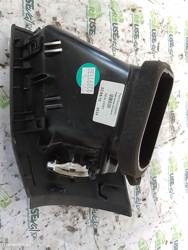Grelha De Ventilação Dta Citroen C3 Ii (Sc_) - 2