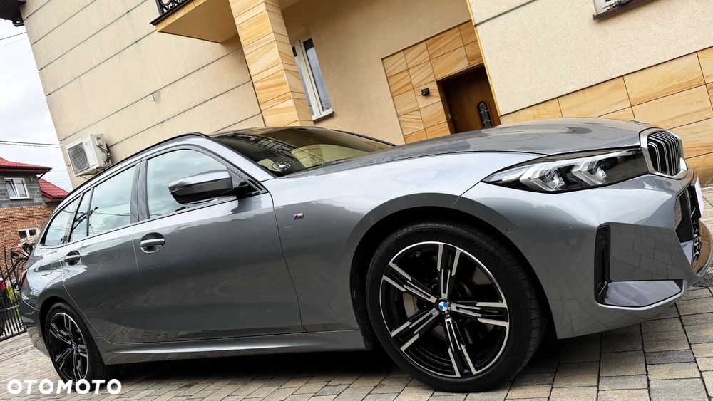 BMW Seria 3 330i xDrive M Sport Edition sport - 11