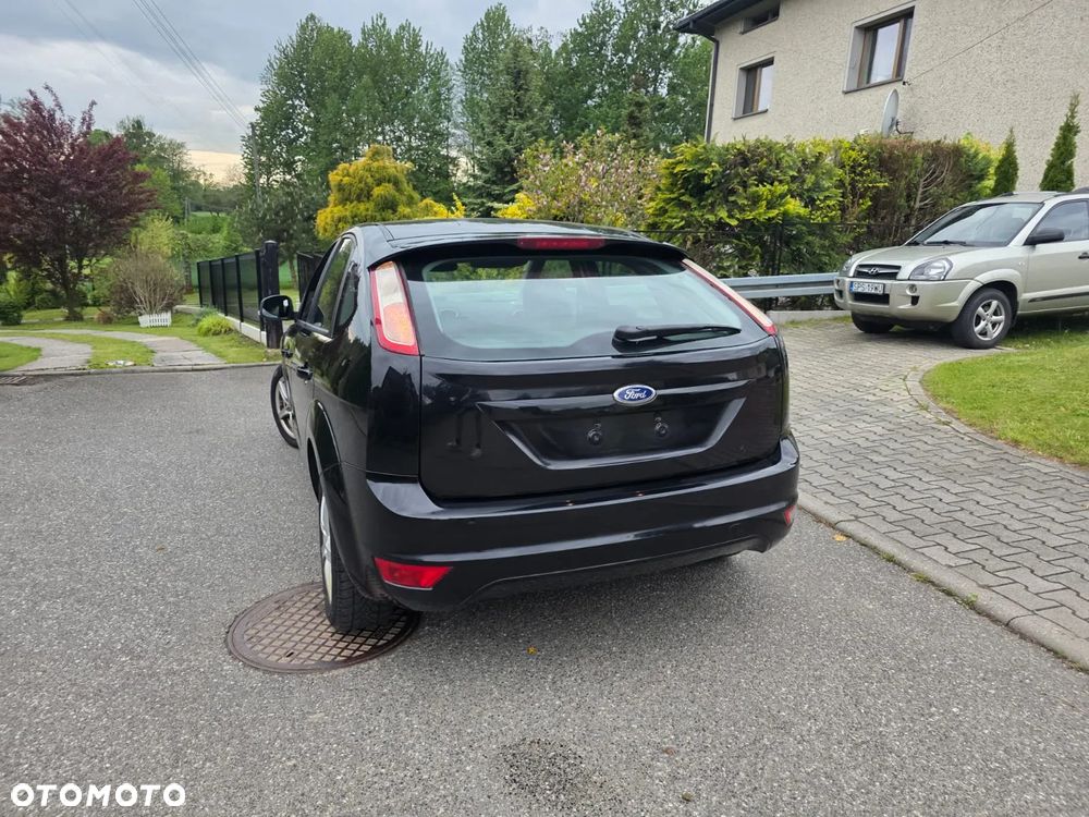 Ford Focus 1.8 Black Magic - 37