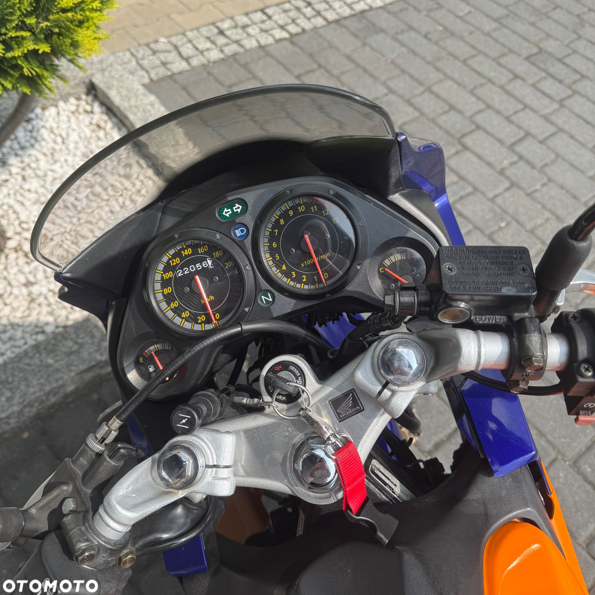 Honda CBR - 8