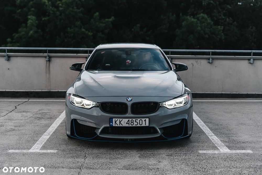 BMW M4 - 24