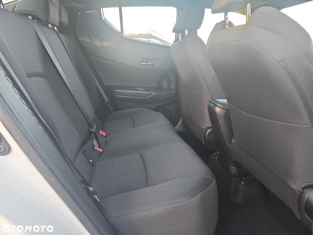 Toyota C-HR 1.2 T GPF Premium - 10