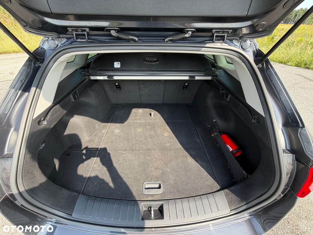 Kia Optima 2.0 M - 24