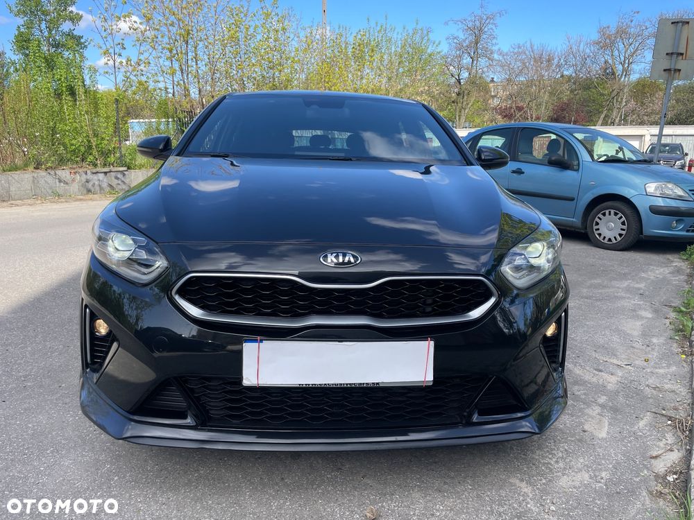 Kia ProCeed - 2