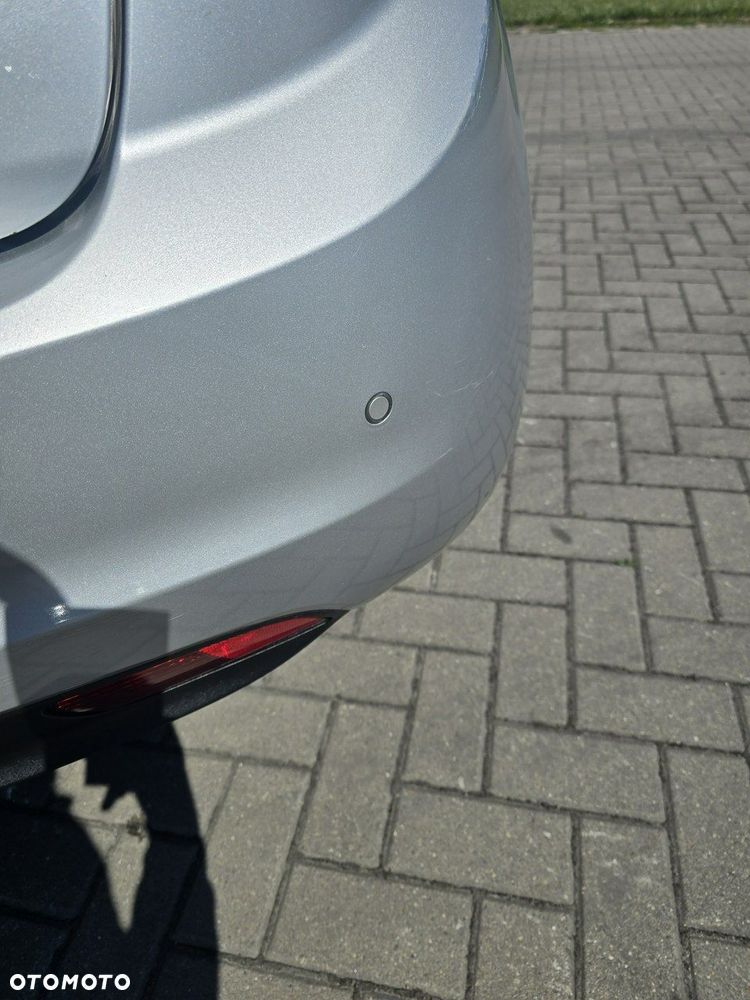Kia Venga - 12