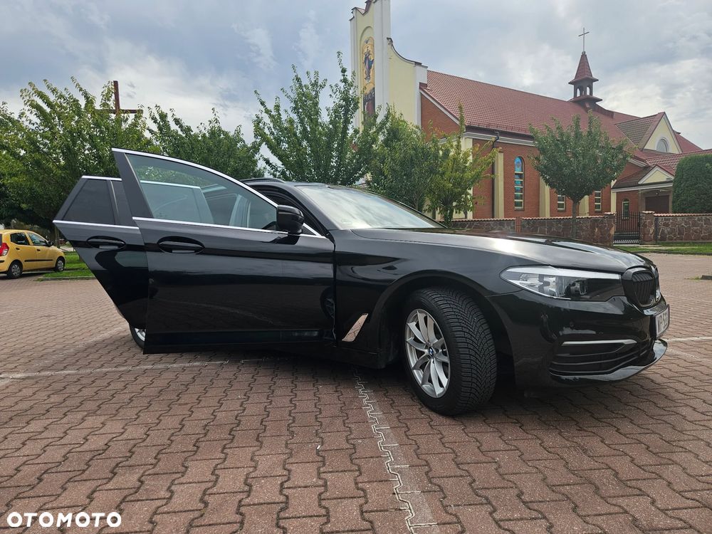 BMW Seria 5 520d Luxury Line - 1