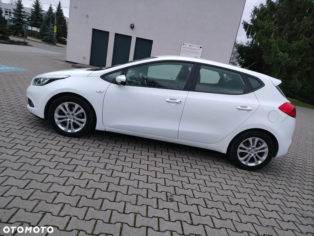 Kia Ceed - 3