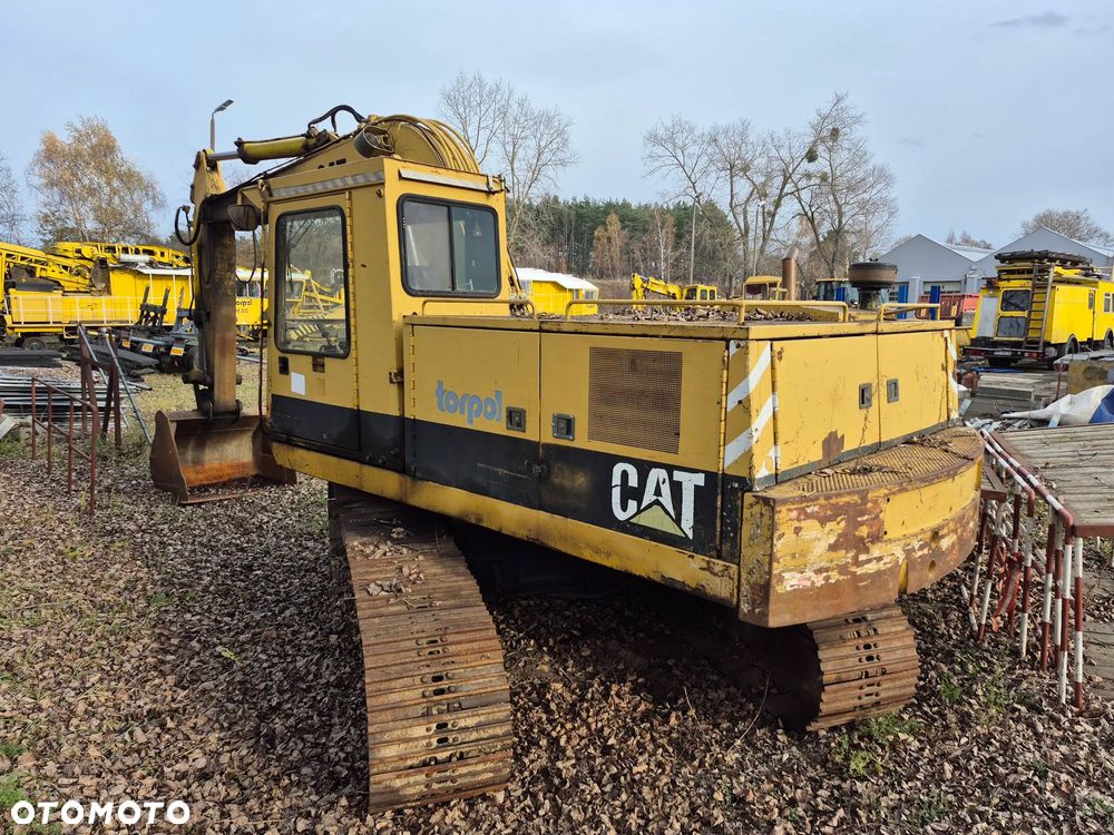 Caterpillar 215 DLC - 3