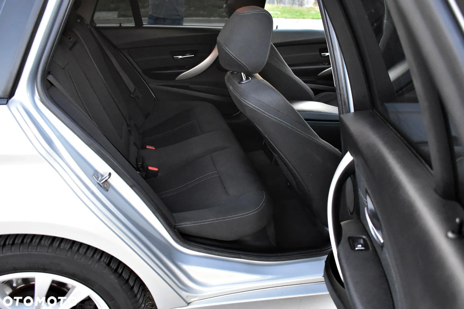 BMW Seria 3 318d Advantage - 28
