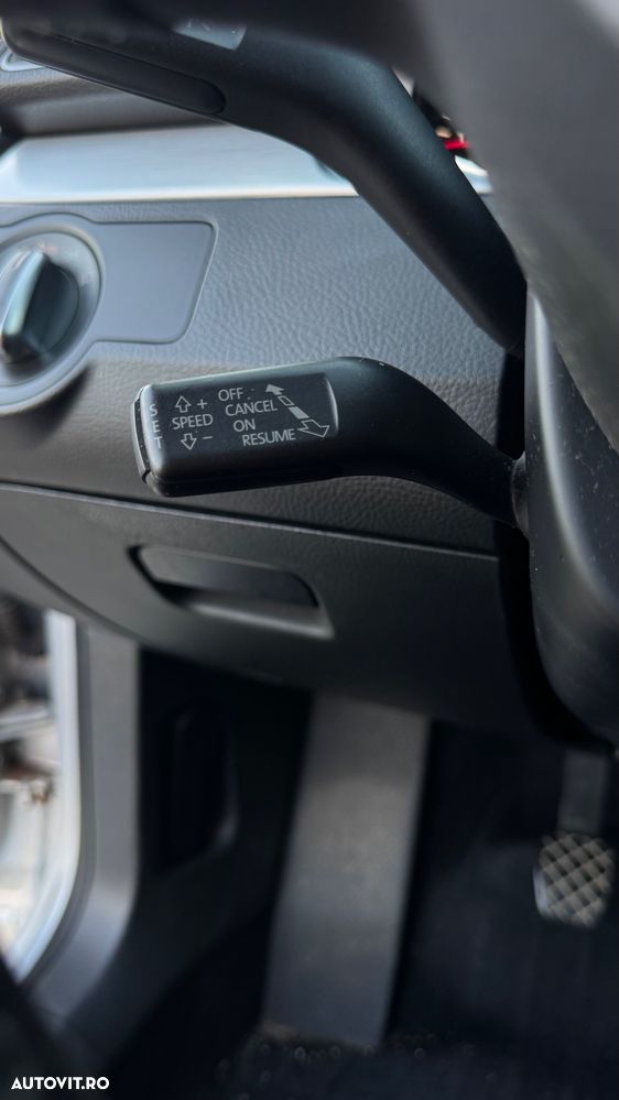 Volkswagen Passat - 8