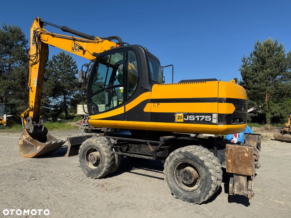 JCB 175W - 2
