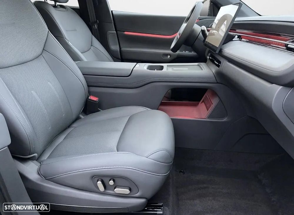 Xpeng G6 80.8 kWh AWD Performance + Gancho de Reboque - 17