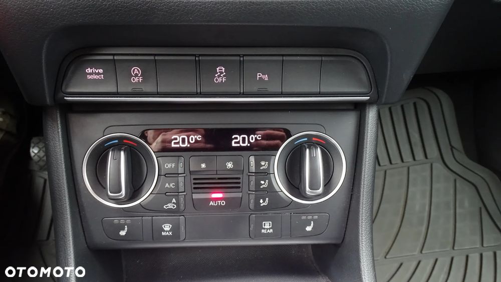 Audi Q3 2.0 TDI Design - 12