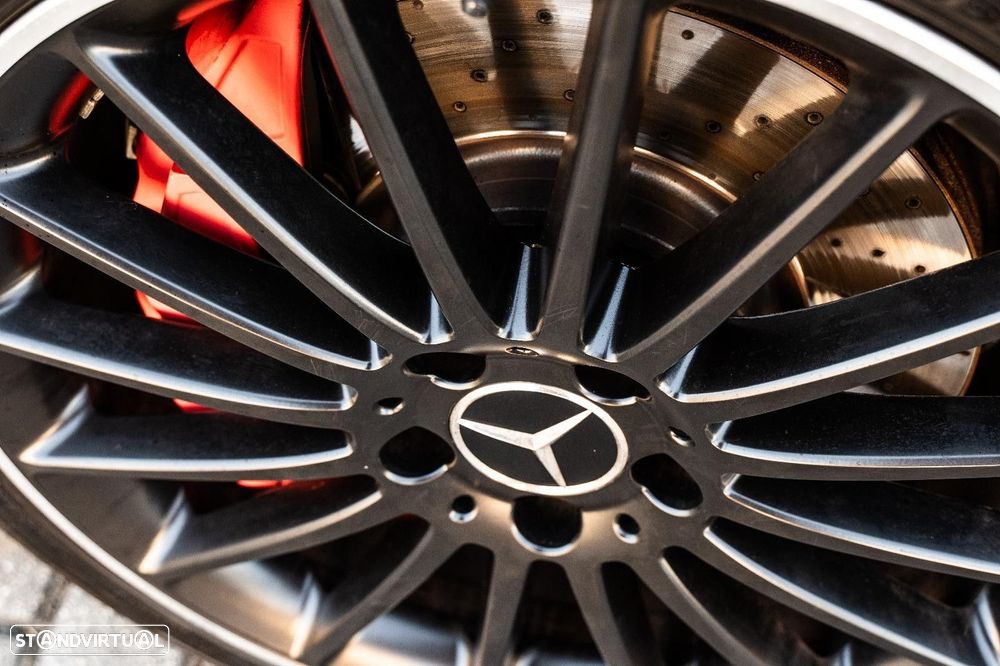 Mercedes-Benz CLA 45 AMG - 17