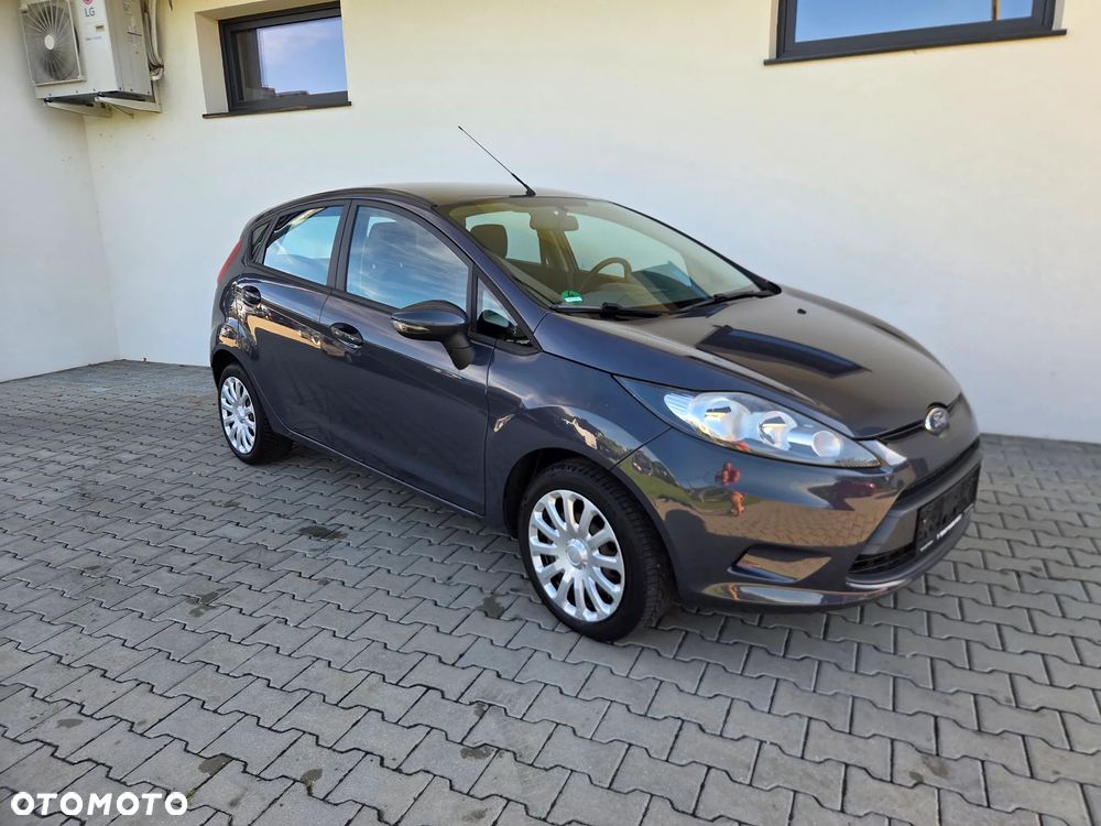 Ford Fiesta - 5