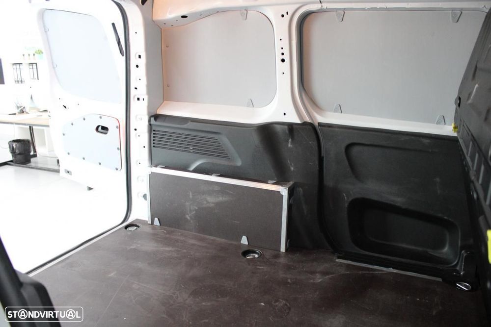 Opel Combo 54kWh Tam M 136cv - 8