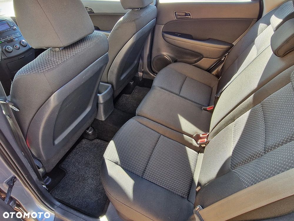 Hyundai i30 2011