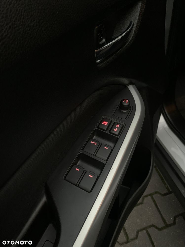 Suzuki Vitara 1.6 Premium 2WD - 17