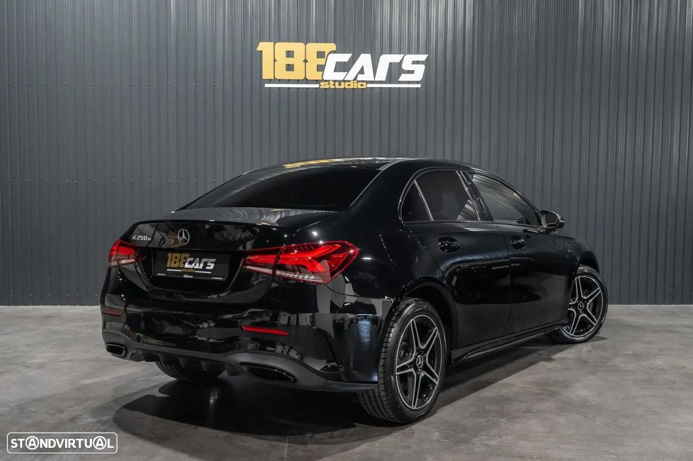 Mercedes-Benz A 250 Limousine e 8G-DCT AMG Line - 42