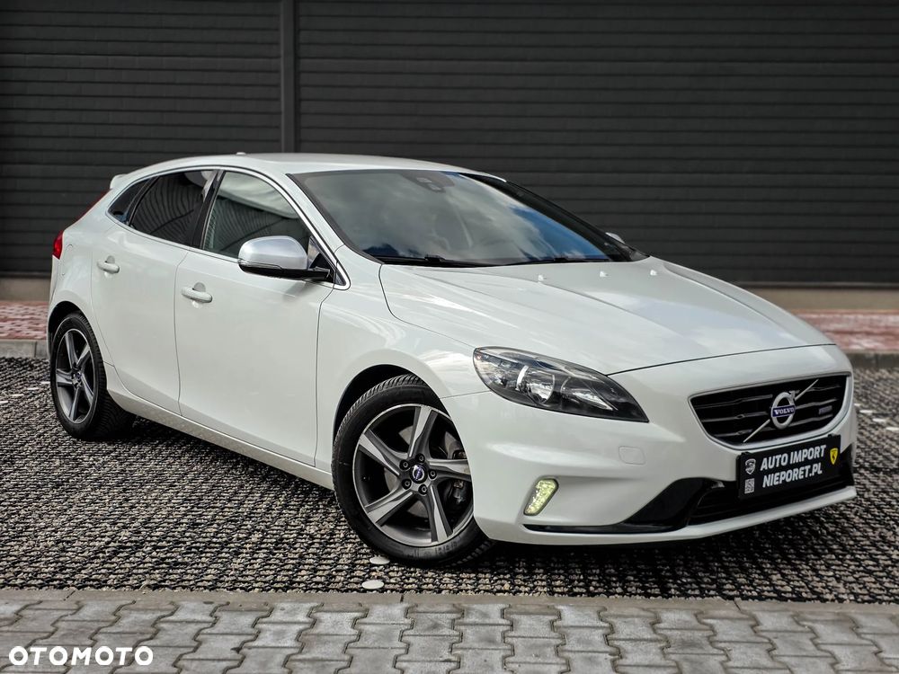 Volvo V40 D3 Geartronic R Design - 3