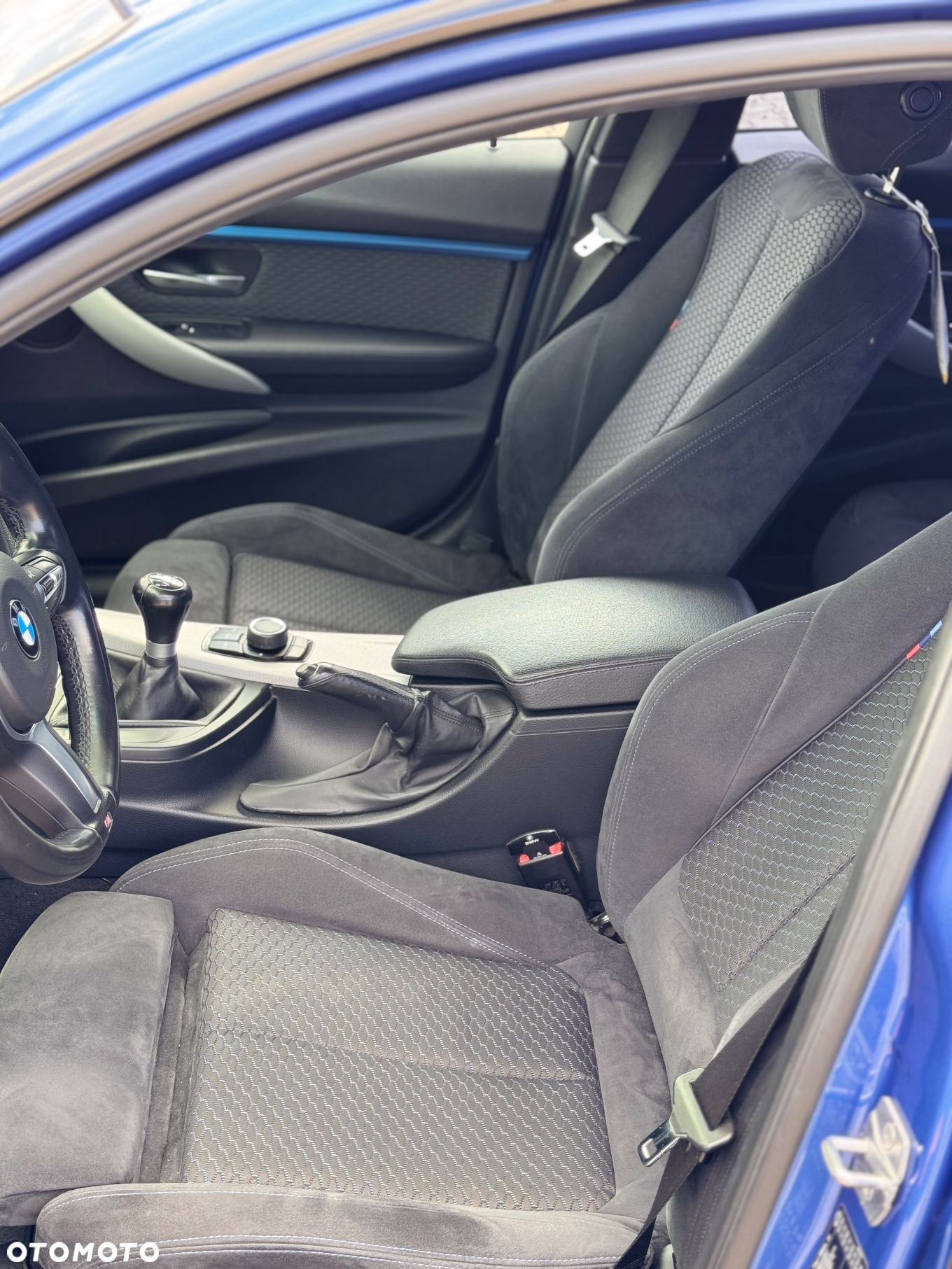 BMW Seria 3 318i Touring M Sport - 13