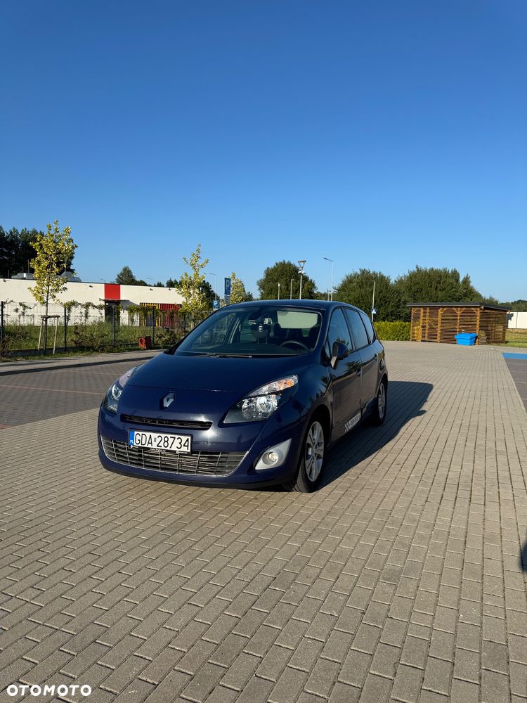 Renault Scenic - 1