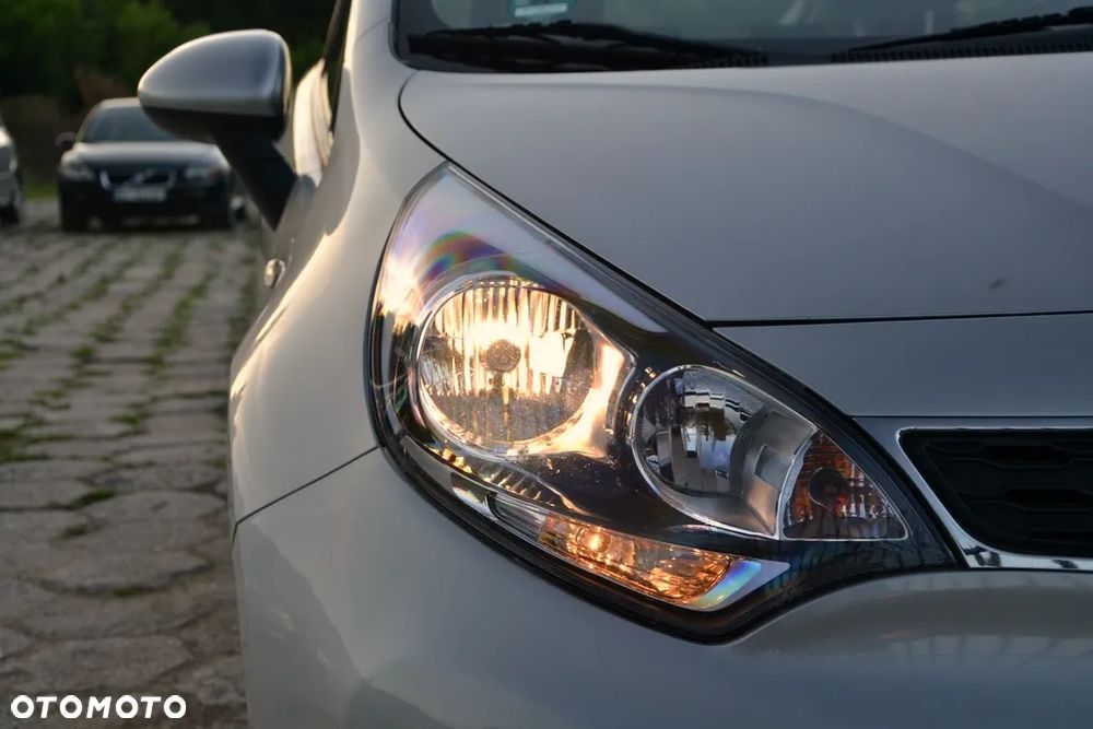 Kia Rio 1.2 Spirit - 33