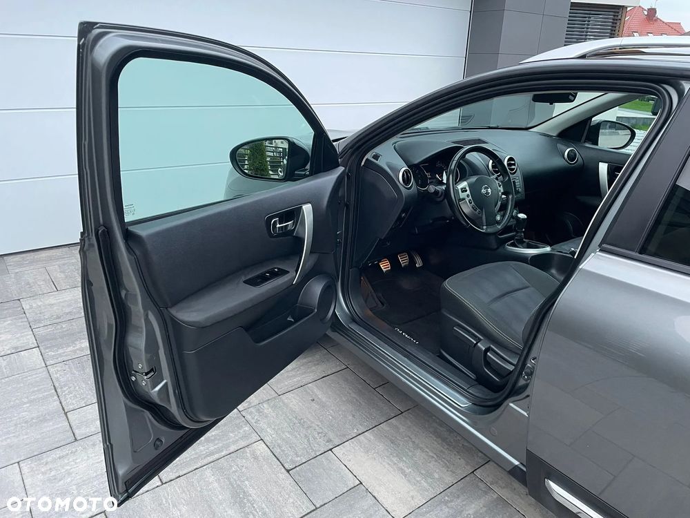 Nissan Qashqai - 11