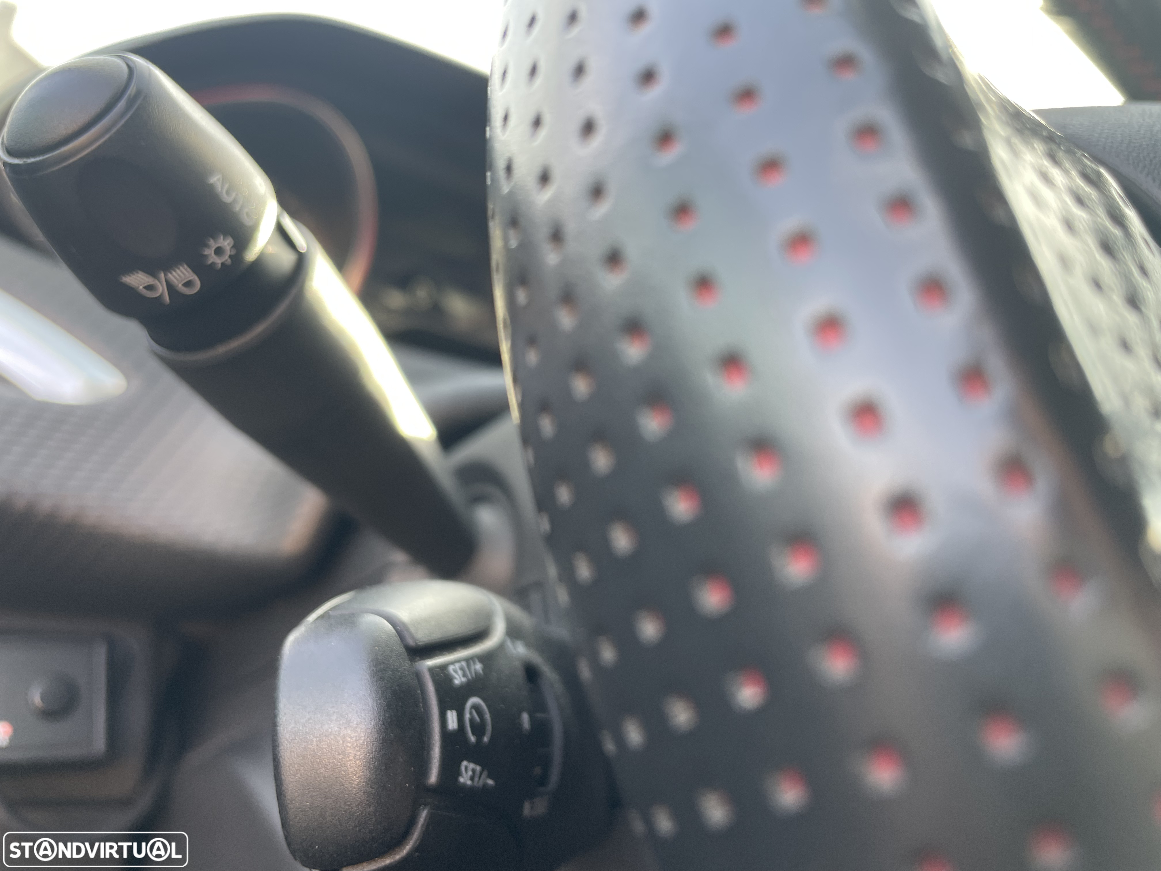 Peugeot 2008 1.2 PureTech GT Line - 25